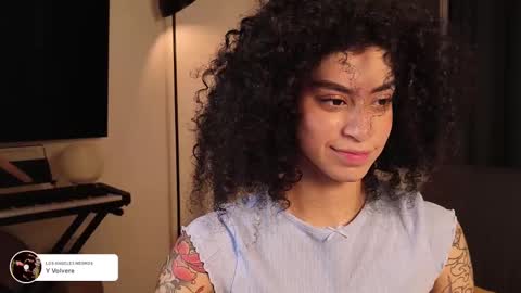 Snapshot of fresatanica chatting on February 12, 5:37 am Vale online show from February 12, 5:37 am