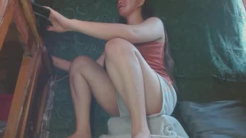 Snapshot of fresh_angelll chatting on January 22, 2:37 am GODDESS Angel online show from January 22, 2:37 am