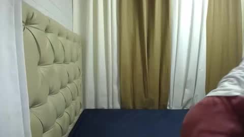 Savanna online show from November 3, 7:42 am