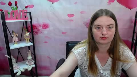 Snapshot of freyadak chatting on May 26, 5:20 pm FreyaDak online show from May 26, 5:20 pm