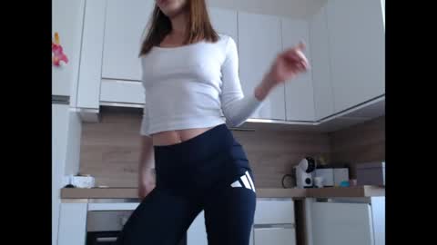 Snapshot of freyamuse chatting on May 4, 8:10 am FreyaMuse online show from May 4, 8:10 am