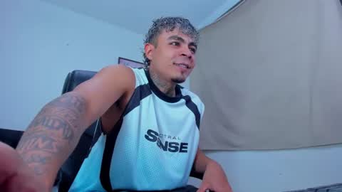 Snapshot of freyva_ chatting on July 14, 1:30 am freyva_ online show from July 14, 1:30 am