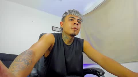 Snapshot of freyva_ chatting on July 16, 6:36 pm freyva_ online show from July 16, 6:36 pm