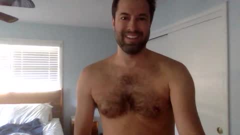 friskyfun123 online show from April 9, 2:33 pm