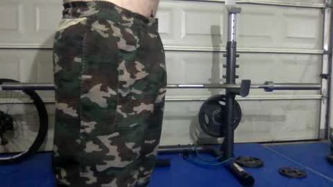 Snapshot of frog69man chatting on October 24, 1:07 pm Watch me cum online show from October 24, 1:07 pm