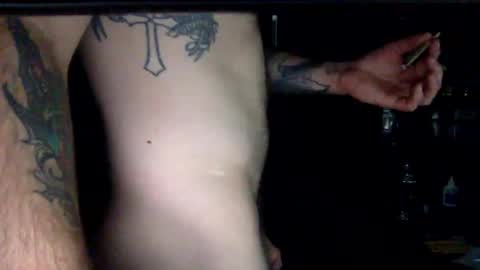 Snapshot of frog69man chatting on November 10, 1:32 pm Watch me cum online show from November 10, 1:32 pm