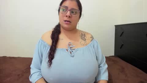 Lucy online show from November 20, 7:46 pm