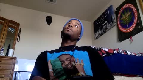 Snapshot of fromthabac chatting on May 10, 10:48 pm fromthabac online show from May 10, 10:48 pm