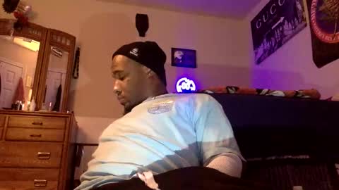 Snapshot of fromthabac chatting on May 13, 12:30 am fromthabac online show from May 13, 12:30 am