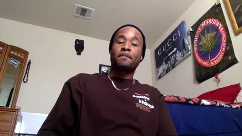 Snapshot of fromthabac chatting on May 14, 2:35 pm fromthabac online show from May 14, 2:35 pm