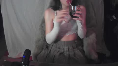 Snapshot of frostyboi20 chatting on November 8, 5:12 pm frostyboi20 online show from November 8, 5:12 pm