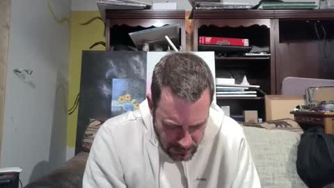 frostydhoman1221 online show from January 13, 4:39 am