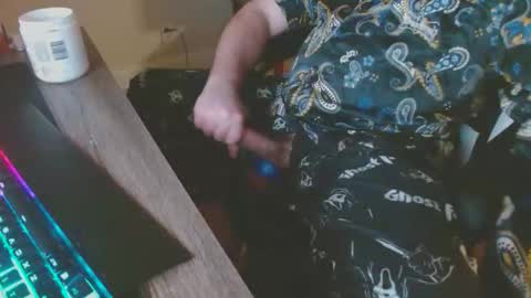 frozen_ice online show from March 22, 5:49 pm