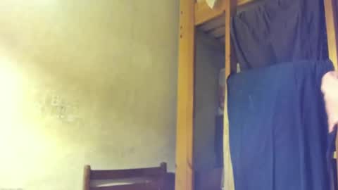 Snapshot of frumcake chatting on January 21, 12:46 am FrumCake online show from January 21, 12:46 am