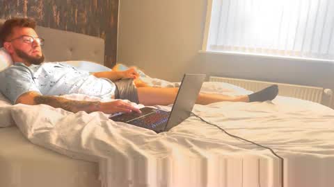 fryko94 online show from October 4, 10:46 am