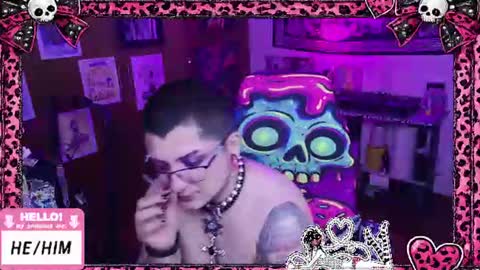Snapshot of ftmbiggestclit chatting on June 11, 7:17 am Kevin online show from June 11, 7:17 am