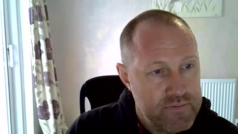 Snapshot of fuck_buddy_uk chatting on May 18, 12:44 pm Fuck Buddy UK online show from May 18, 12:44 pm