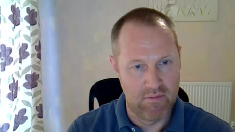 Snapshot of fuck_buddy_uk chatting on June 25, 12:53 pm Fuck Buddy UK online show from June 25, 12:53 pm