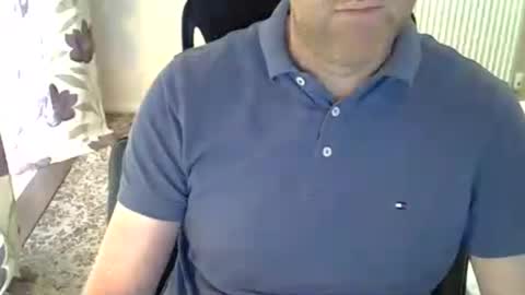 Snapshot of fuck_buddy_uk chatting on July 22, 12:52 pm Fuck Buddy UK online show from July 22, 12:52 pm
