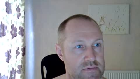 Snapshot of fuck_buddy_uk chatting on August 4, 7:22 am Fuck Buddy UK online show from August 4, 7:22 am