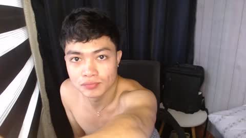 Snapshot of fuck_by_zack chatting on February 26, 1:00 am Zack online show from February 26, 1:00 am