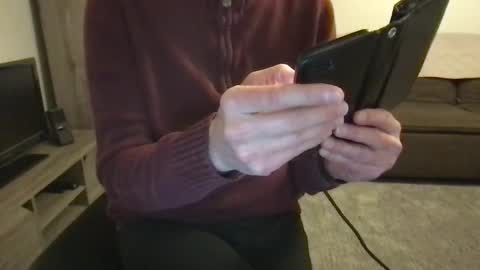 Snapshot of fuck_me_in_gr chatting on December 15, 3:56 am Fuck Me in GR online show from December 15, 3:56 am