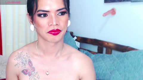 Snapshot of fuckablekimmy chatting on February 22, 7:45 am Mistress MargA online show from February 22, 7:45 am