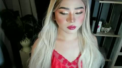 Snapshot of fuckdoll_rain chatting on July 7, 4:37 am R A I N M O R A L E S G M A I L . C O M online show from July 7, 4:37 am