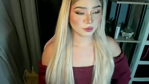 Snapshot of fuckdoll_rain chatting on July 8, 2:05 am R A I N M O R A L E S G M A I L . C O M online show from July 8, 2:05 am