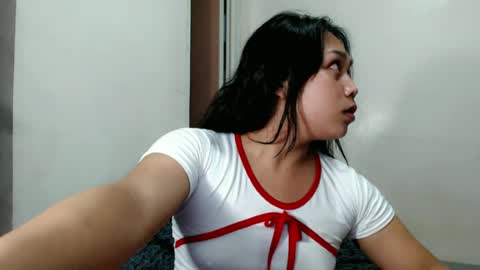 Snapshot of fucking_crystal chatting on June 11, 8:51 pm ITS ME CRYSTAL online show from June 11, 8:51 pm