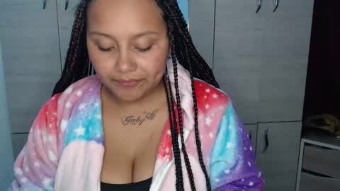 Mia and Gary  online show from March 1, 11:07 pm