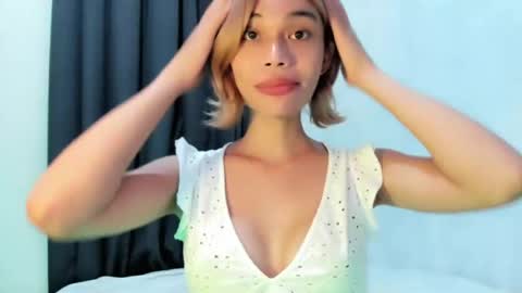 fuckingsexy143 online show from July 17, 3:07 pm