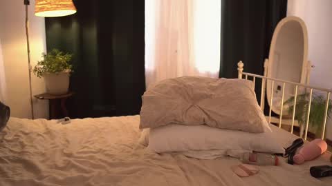 Snapshot of fuckingtoy_ chatting on February 20, 1:40 pm Eva         all my links   online show from February 20, 1:40 pm