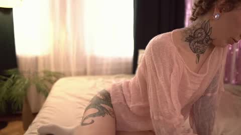 Eva         all my links   online show from March 15, 10:21 am