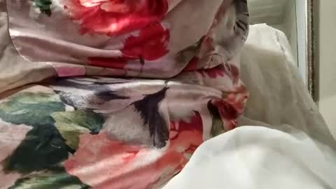 Snapshot of fuckme6801 chatting on December 8, 12:19 pm fuckme6801 online show from December 8, 12:19 pm