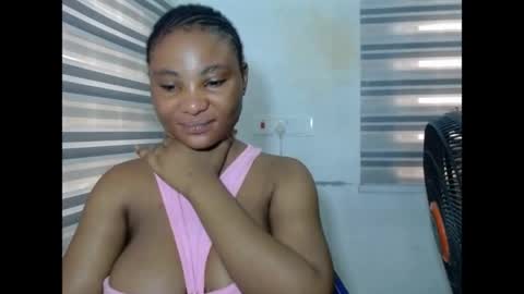 Snapshot of fuckxmypussy chatting on April 26, 10:35 am fuckxmypussy online show from April 26, 10:35 am