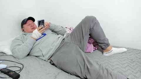 Fuckdirtymen online show from March 30, 7:04 pm