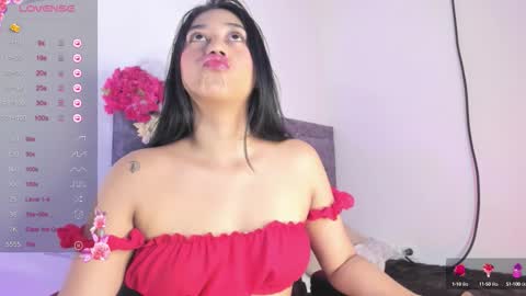 laura - Independent model online show from September 17, 3:24 pm