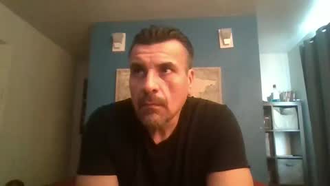 Snapshot of fuegolento22 chatting on December 17, 10:11 pm fuego1ento22 online show from December 17, 10:11 pm