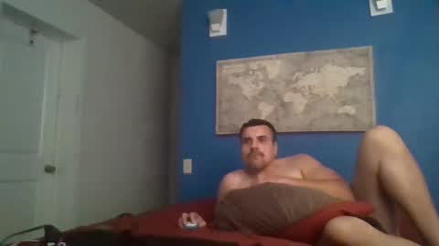 Snapshot of fuegolento22 chatting on December 29, 12:41 am fuego1ento22 online show from December 29, 12:41 am