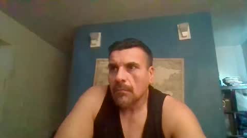 Snapshot of fuegolento22 chatting on January 9, 11:45 pm fuego1ento22 online show from January 9, 11:45 pm