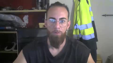 Snapshot of fuerte440 chatting on October 7, 8:33 am fuerte440 online show from October 7, 8:33 am