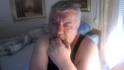 fukingcrazy online show from April 18, 6:17 am