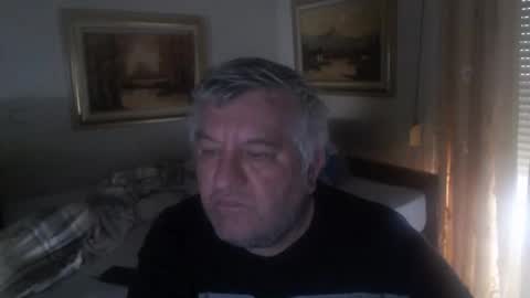 Snapshot of fukingcrazy chatting on May 6, 7:57 am fukingcrazy online show from May 6, 7:57 am