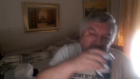 Snapshot of fukingcrazy chatting on May 9, 7:35 am fukingcrazy online show from May 9, 7:35 am