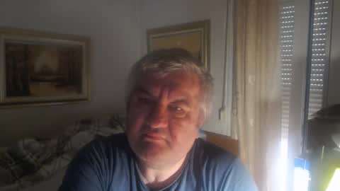 Snapshot of fukingcrazy chatting on May 15, 7:48 am fukingcrazy online show from May 15, 7:48 am