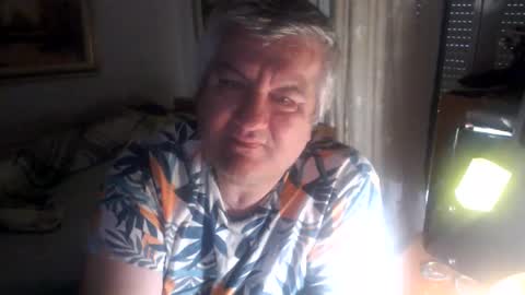 Snapshot of fukingcrazy chatting on May 21, 5:20 pm fukingcrazy online show from May 21, 5:20 pm
