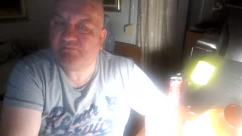 Snapshot of fukingcrazy chatting on May 23, 7:18 pm fukingcrazy online show from May 23, 7:18 pm