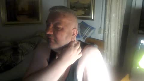 Snapshot of fukingcrazy chatting on May 26, 10:28 pm fukingcrazy online show from May 26, 10:28 pm