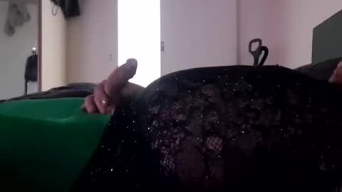 Snapshot of full4cefull chatting on February 14, 7:49 am Pizzaz online show from February 14, 7:49 am